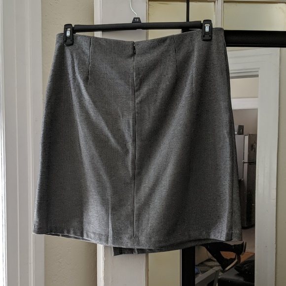 ANN TAYLOR Houndstooth fau wrap skirt - Soooo Profesh 📌 - Picture 3 of 3